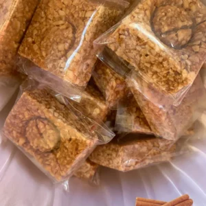 Peanut Brittle Squares +Cinnamon_ Peanut Brittle Squares + Cinamon